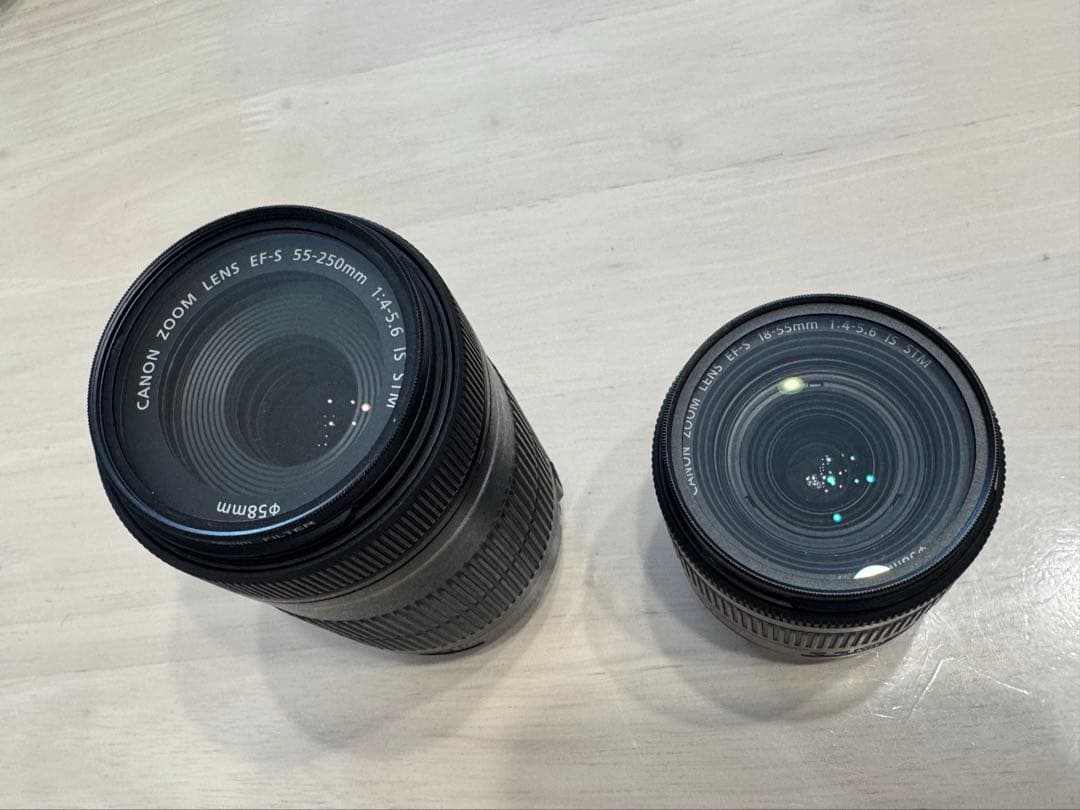 Canon EOS Kiss X9 ブラック ダブルズームキット バッグ付き