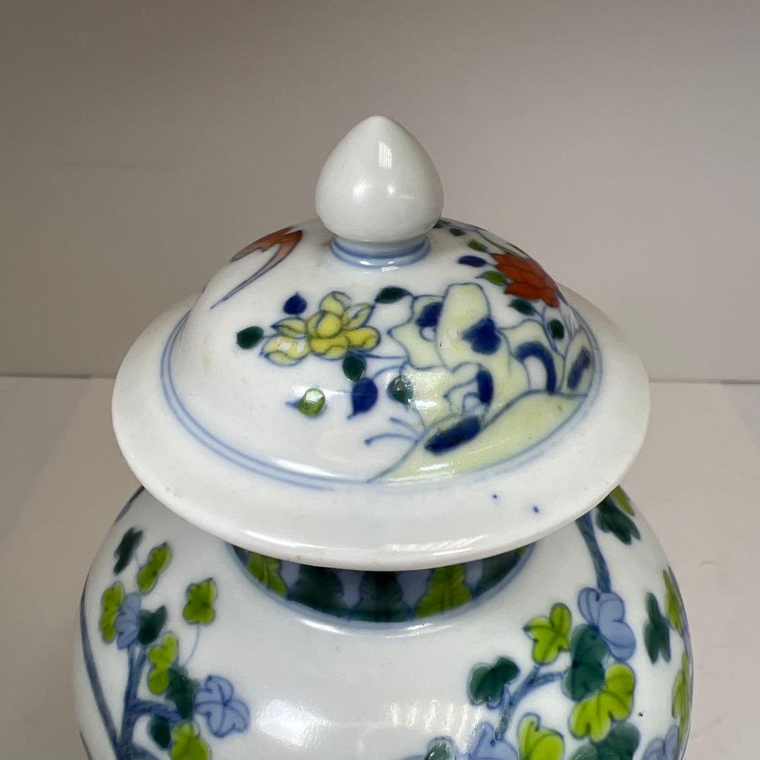 中国美術　大明成化年製　粉彩蓋付花瓶　木箱付　高さ約23㎝　東Y8-0303①