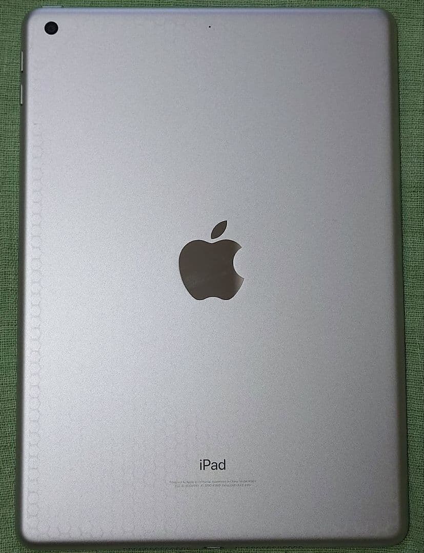 Apple iPad 9.7インチ Wi-Fiモデル 128GB シルバー