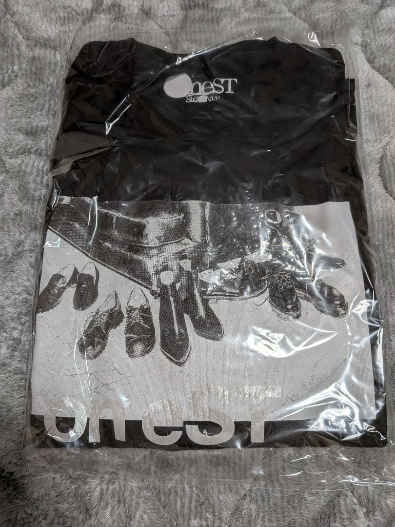 SixTONESグッズまとめ売り