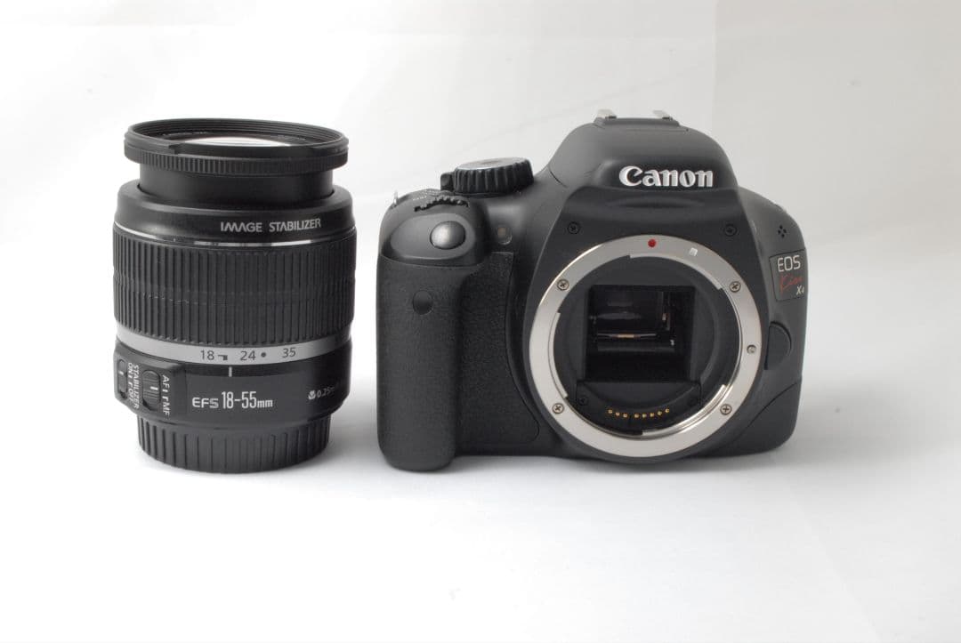 初心者オススメ❤️Canon kiss X4✨一眼レフカメラ❤️スマホ転送OK✨