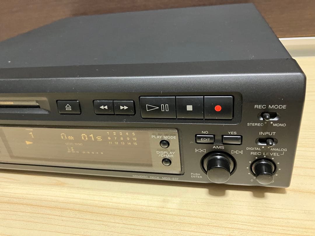 SONY ソニー MDデッキ　MDS-S37
