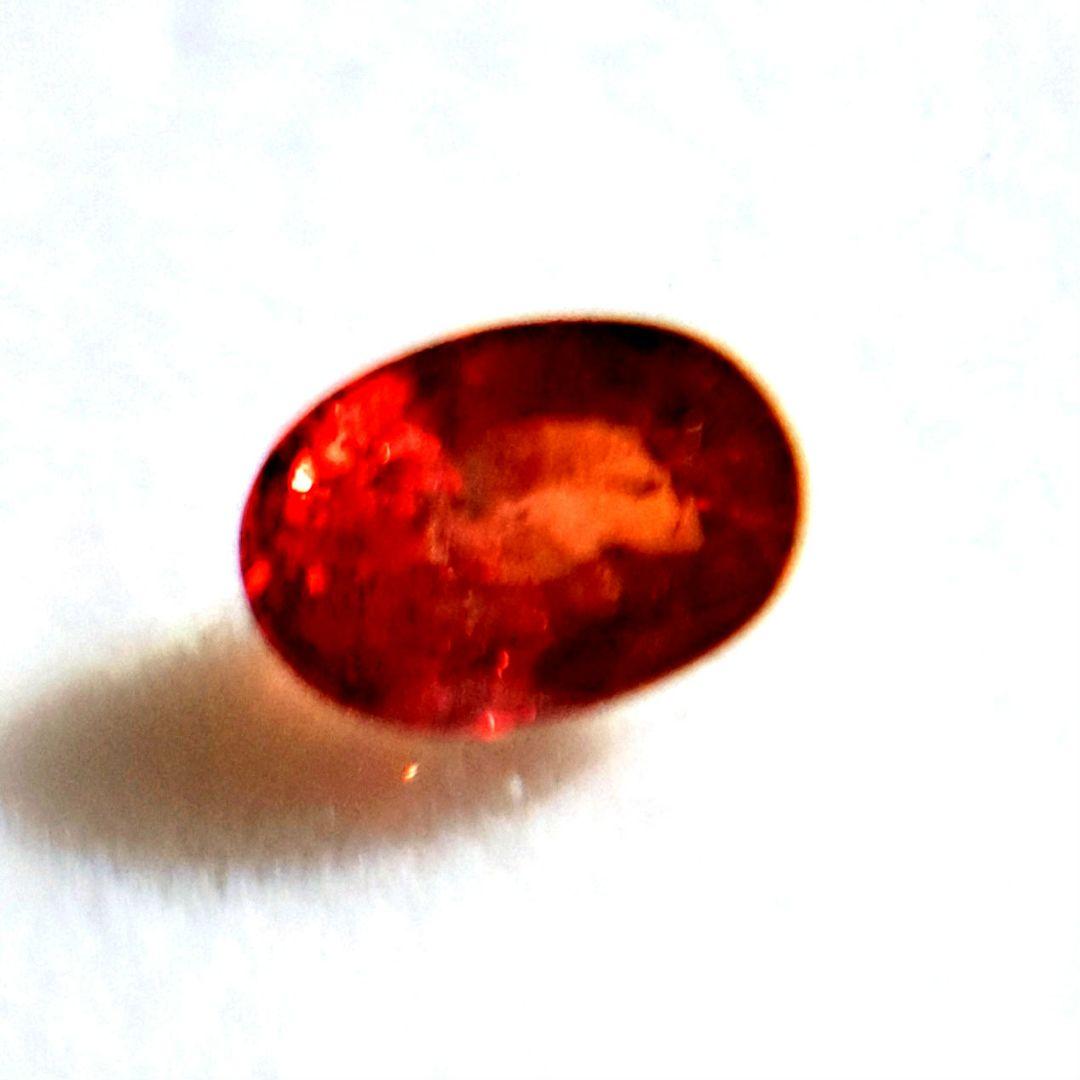 天然マダガスカル産オレンジピンクサファイアサイズ7.0×5.0mm1.18ct