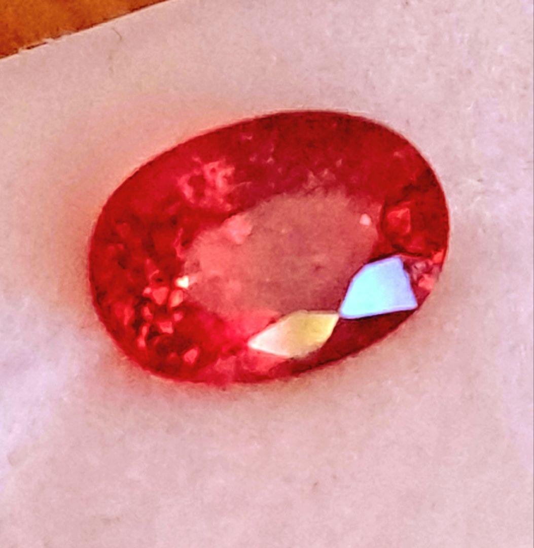 天然マダガスカル産オレンジピンクサファイアサイズ7.0×5.0mm1.18ct