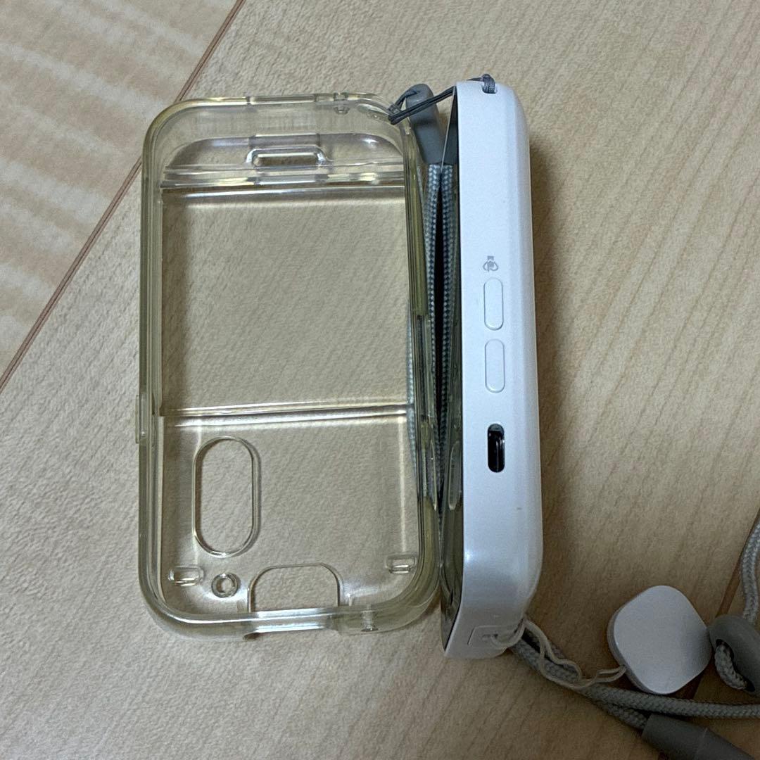 キッズフォン 3 ホワイト 本体　ソフトバンク　softbank キッズ携帯