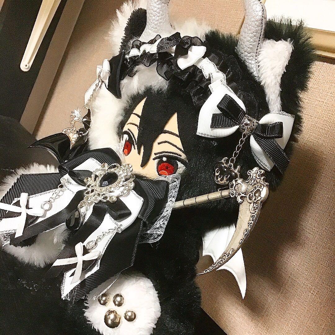 【117】ねこ デビル 黒＆白 おすわり　ぬい服　16cm 着ぐるみ