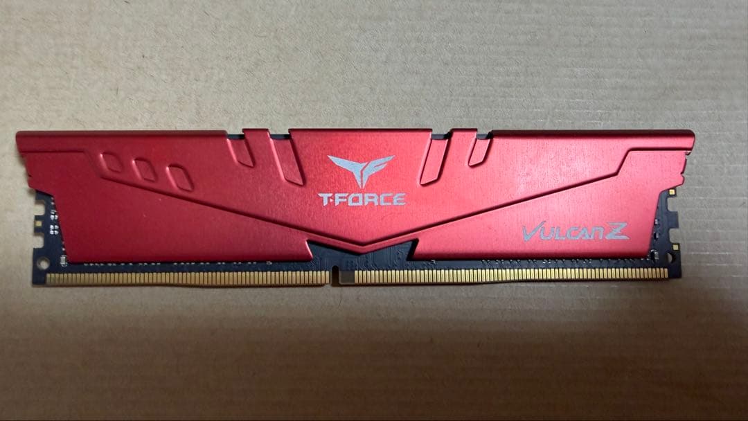 メモリー Team DDR4-3600 32GB
