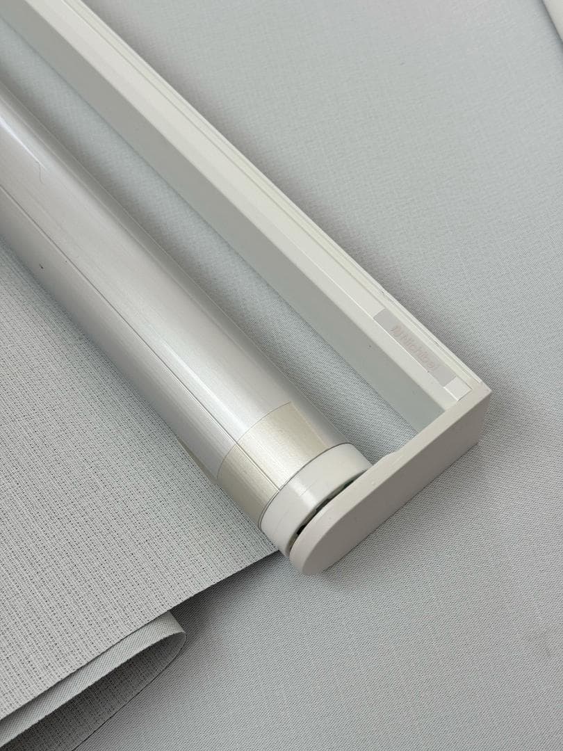 ニチベイ　ロールスクリーン　幅174cm　高さ200cm