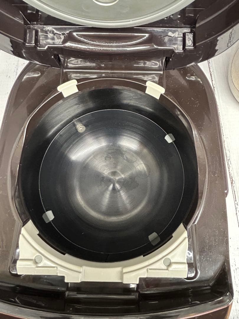 ZOJIRUSHI【炊飯器 2019年製 3合炊きプラチナ厚釜】ブラウン