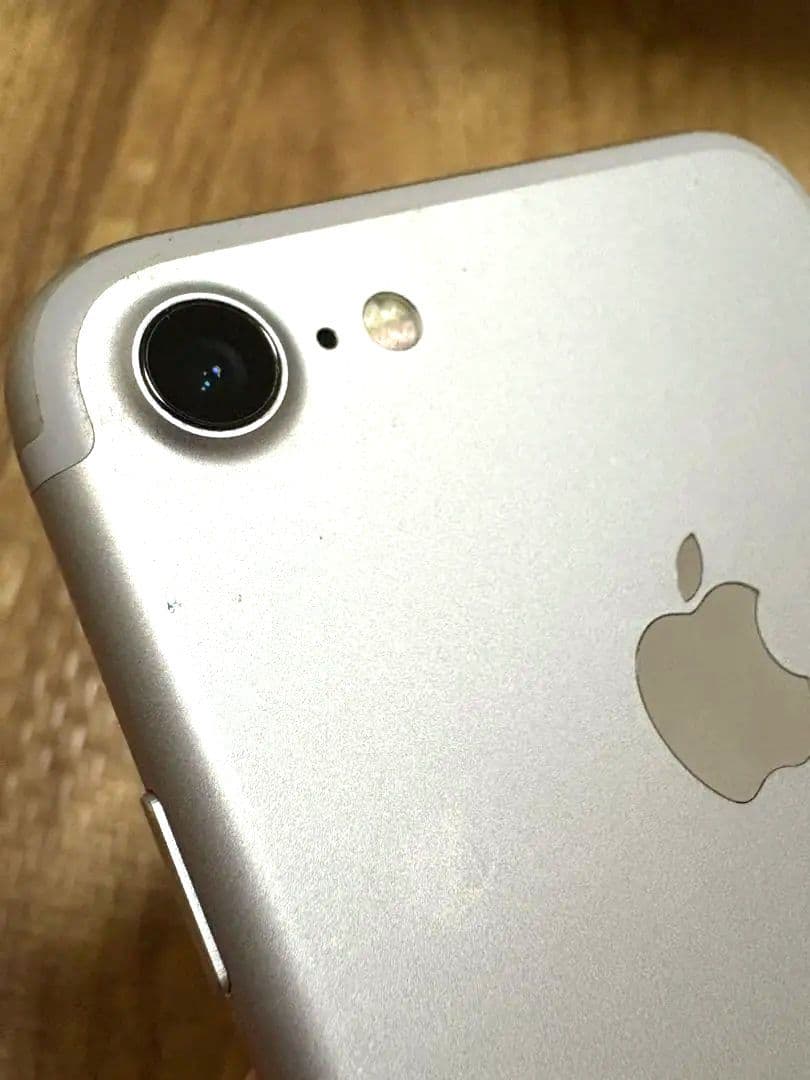 本日限りの価格 iPhone７　128GB