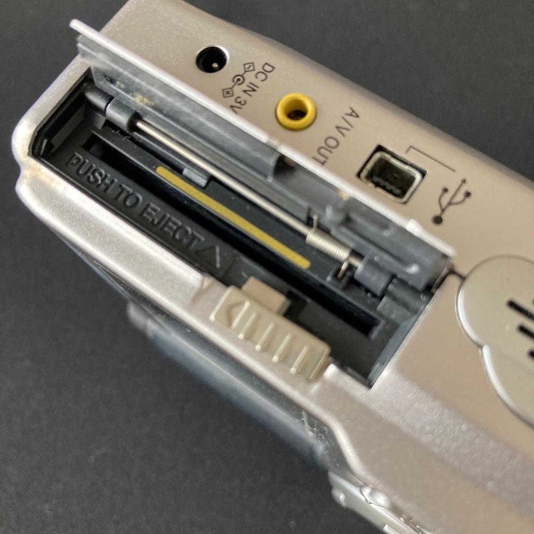 FUJIFILM finepix 4700z CCDセンサー コンデジ