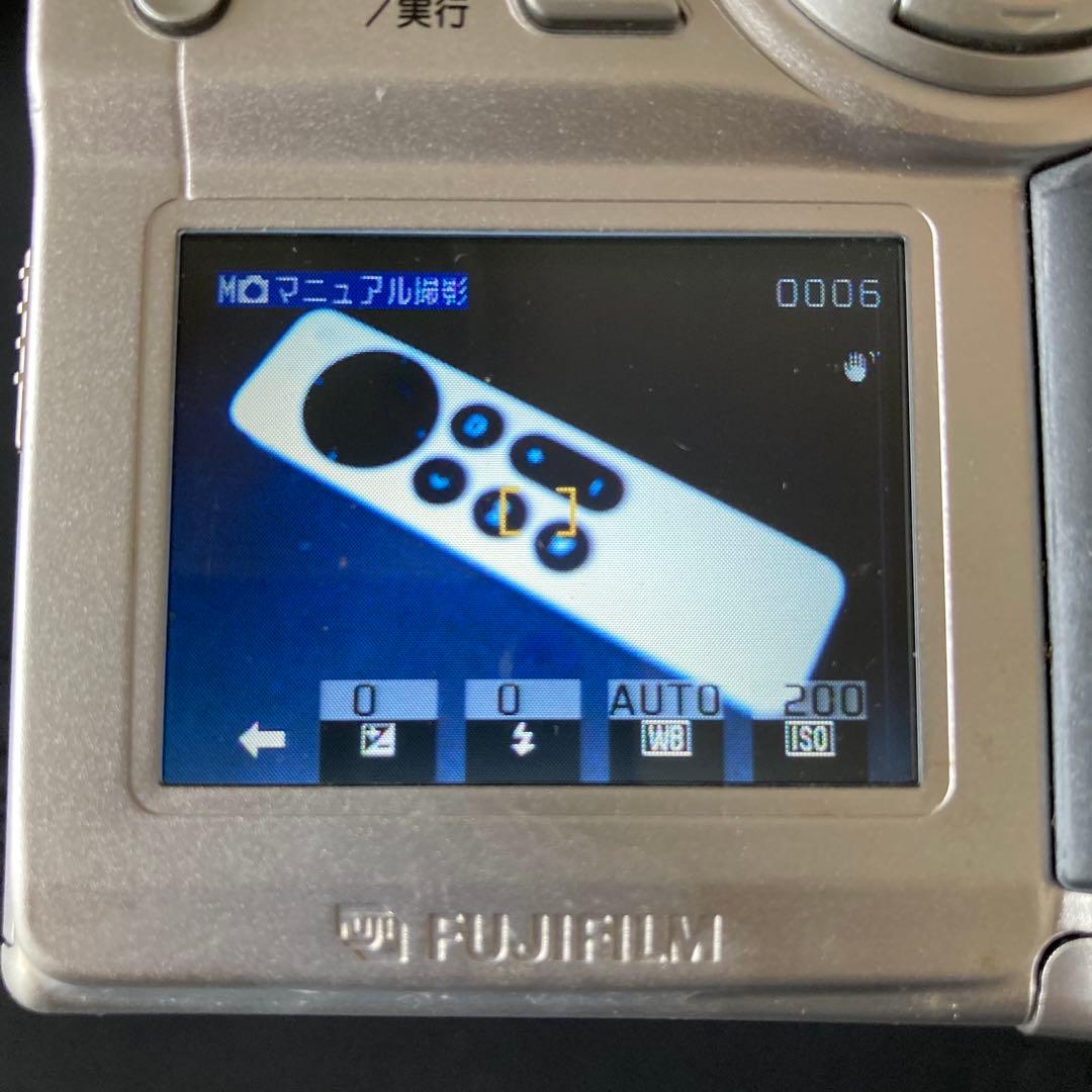 FUJIFILM finepix 4700z CCDセンサー コンデジ
