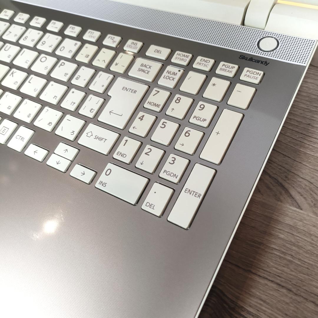 [希少＆美品]高音質＋高解像度オフィス付きすぐ使えるノートパソコンWin11