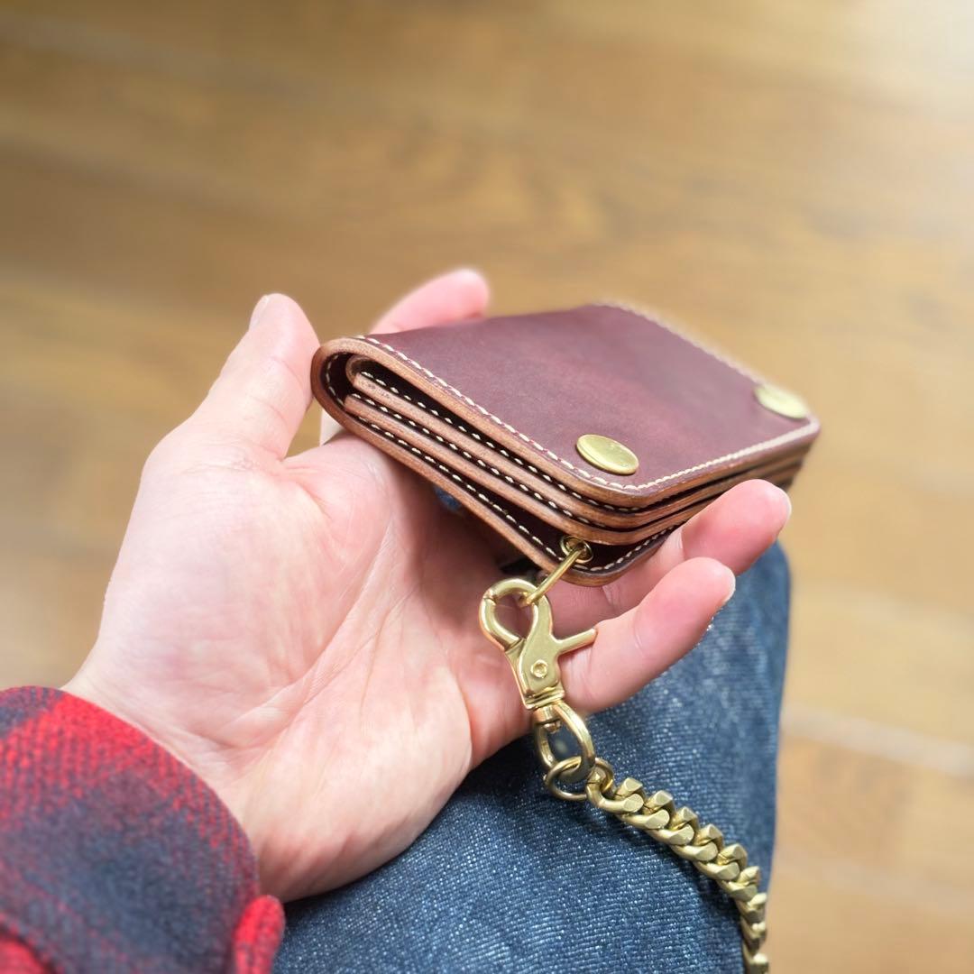 トラッカーウォレット ミドル バーガンディ 本革 真鍮 メンズ 財布