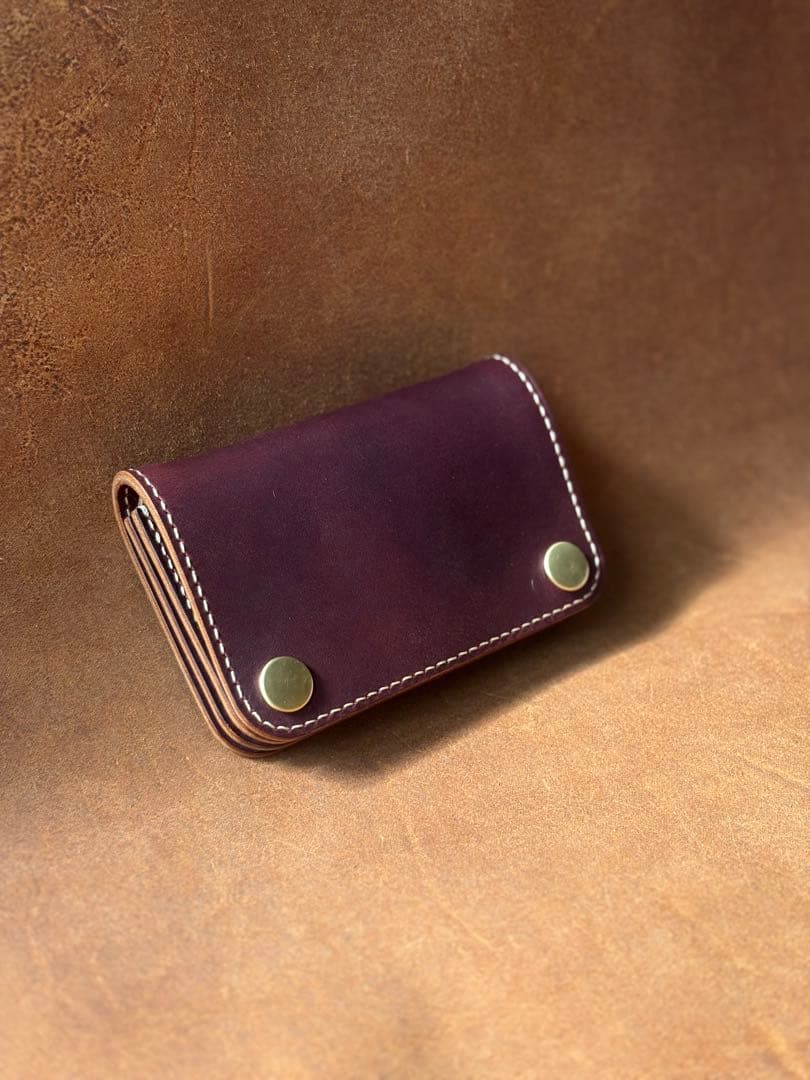 トラッカーウォレット ミドル バーガンディ 本革 真鍮 メンズ 財布