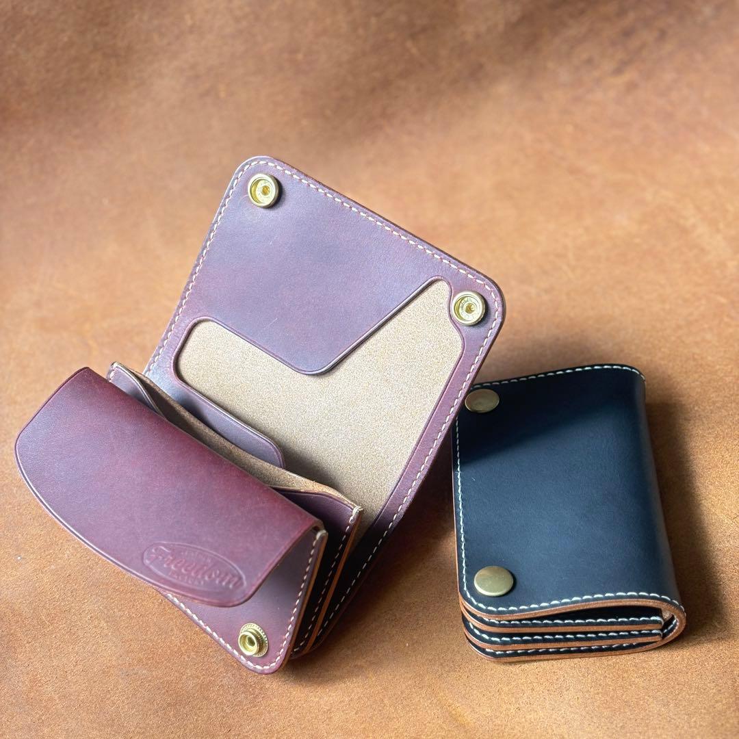 トラッカーウォレット ミドル バーガンディ 本革 真鍮 メンズ 財布