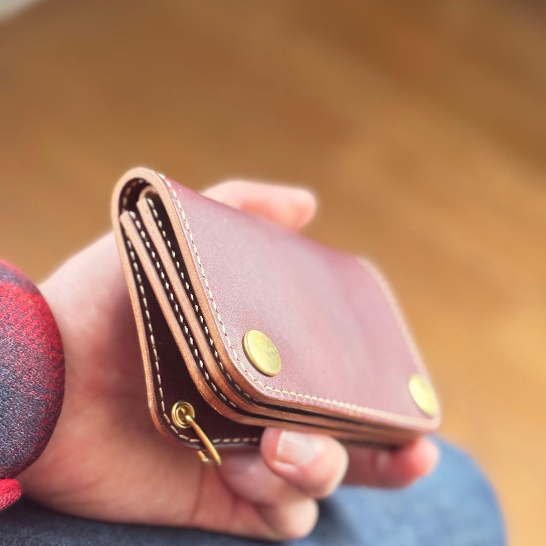 トラッカーウォレット ミドル バーガンディ 本革 真鍮 メンズ 財布
