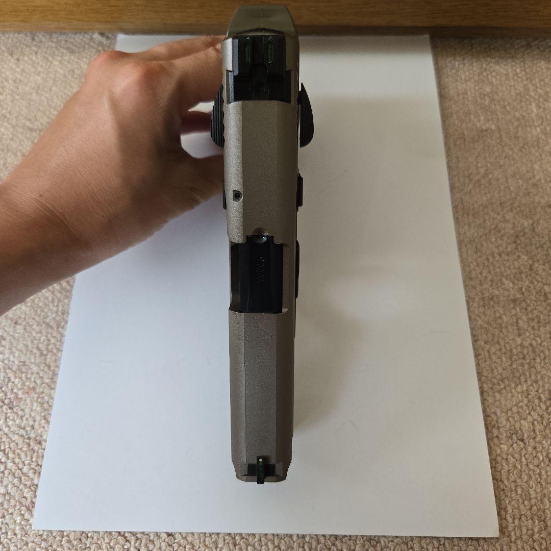 Smith & Wesson M&P9 Custom 、スペアマガジンセット