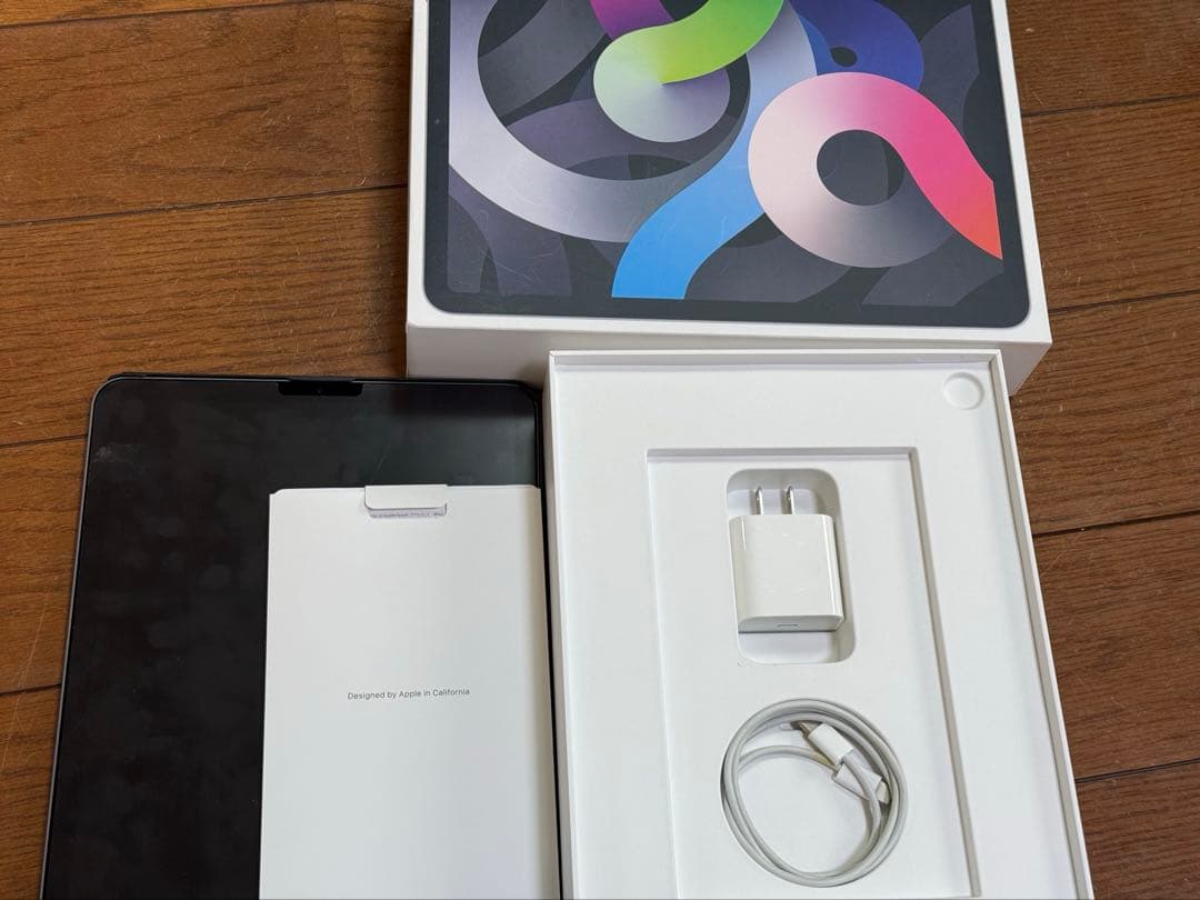 は*わ様 【美品・付属品完備】iPad Air (第4世代) 256GB スペー