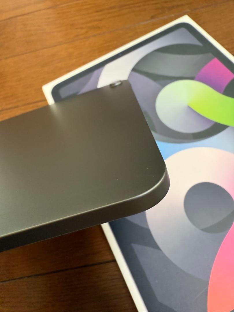 は*わ様 【美品・付属品完備】iPad Air (第4世代) 256GB スペー