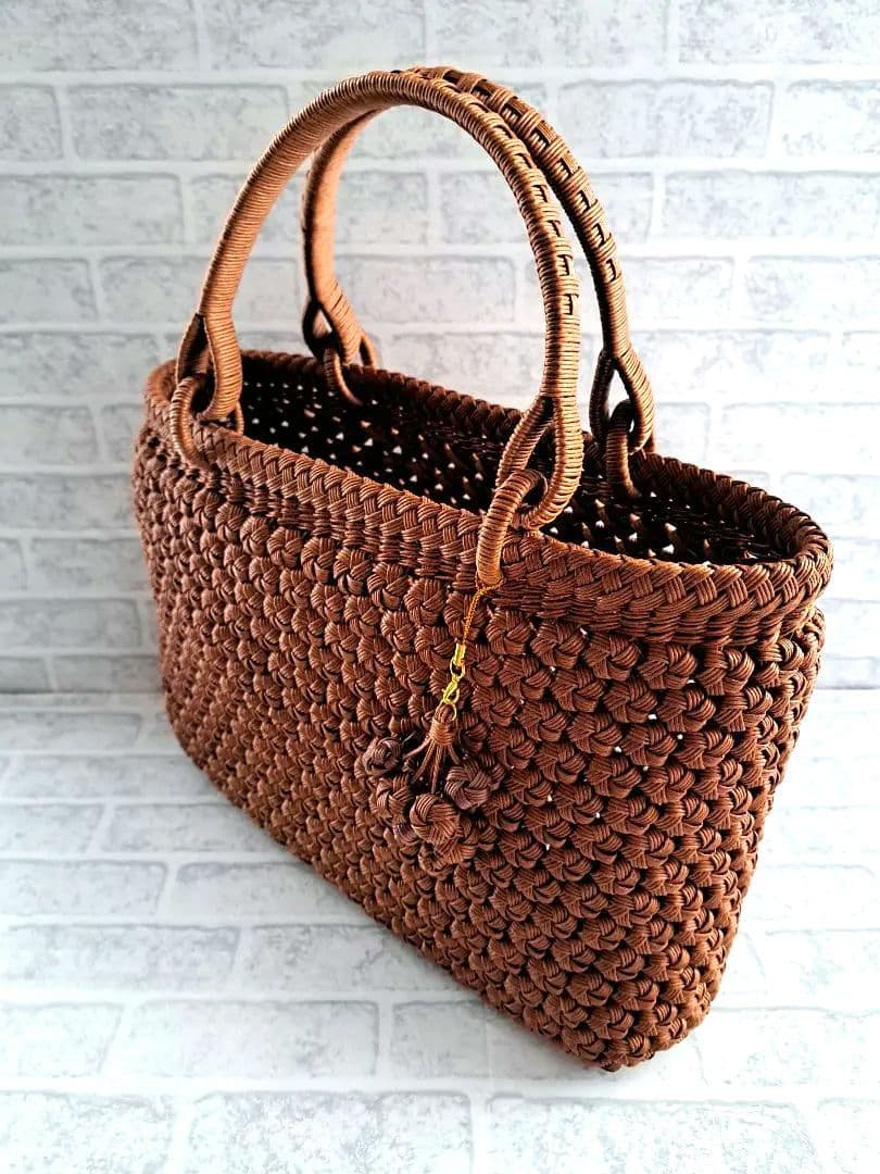 サブレ山葡萄風 クラフトバンド花結び クラフトかごバック