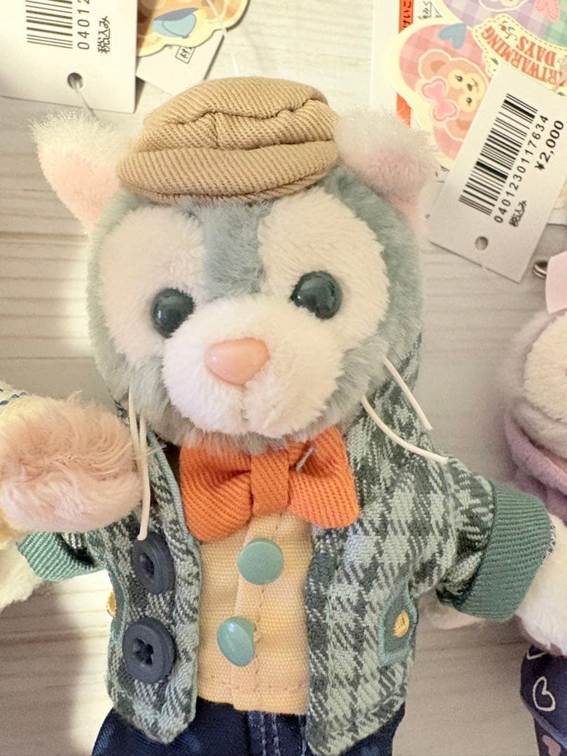 【値札タグつき】ダッフィー&フレンズ　ぬいぐるみバッジ