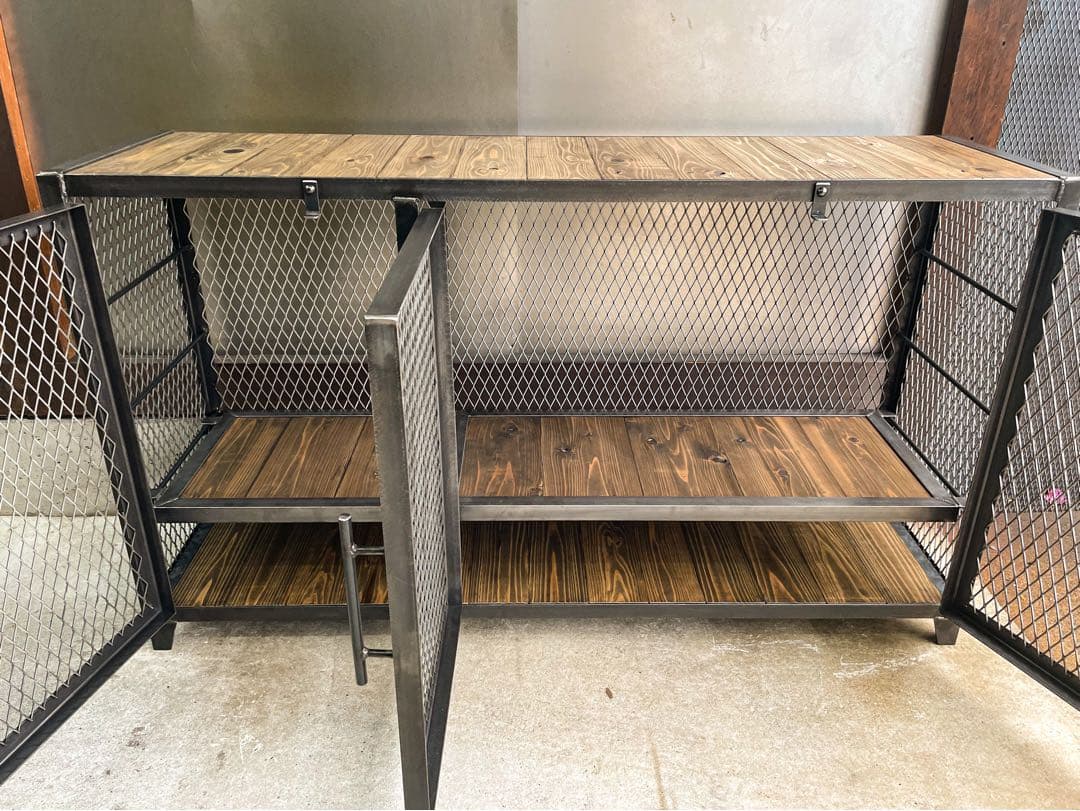 アイアンキャビネットA［ワイド］　アイアン家具　ラック　ディスプレイ　シェルフ