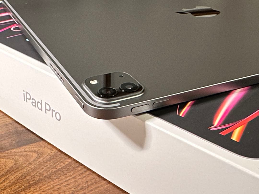 iPad Pro 12.9インチ 第6世代 128GB Wi-Fi