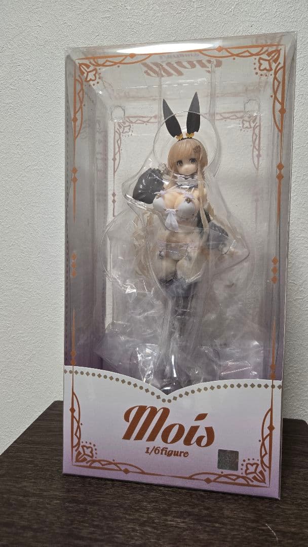 ネオンマックス Mois 1/6スケールフィギュア