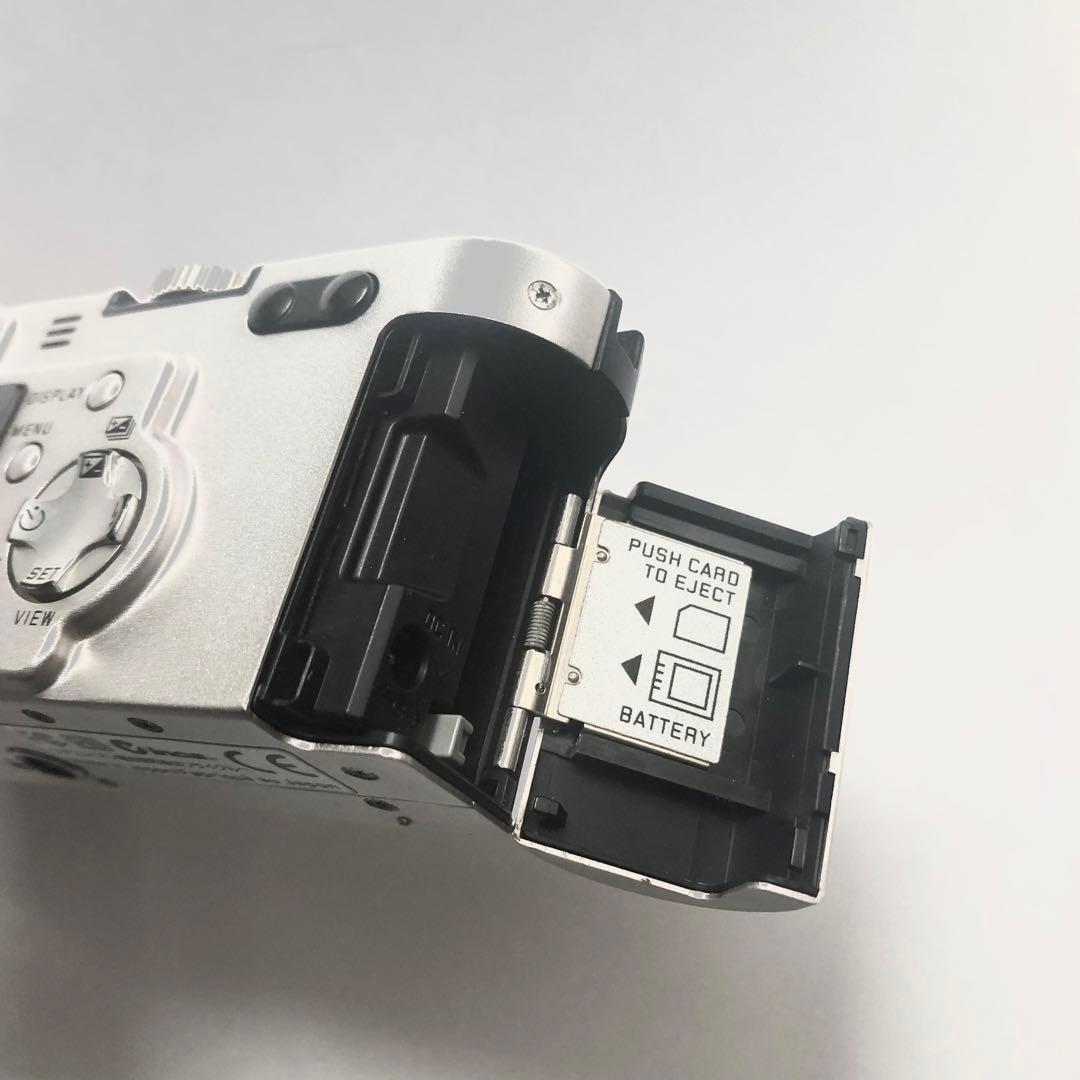 Leica D-LUX 初代 コンパクトデジタルカメラ