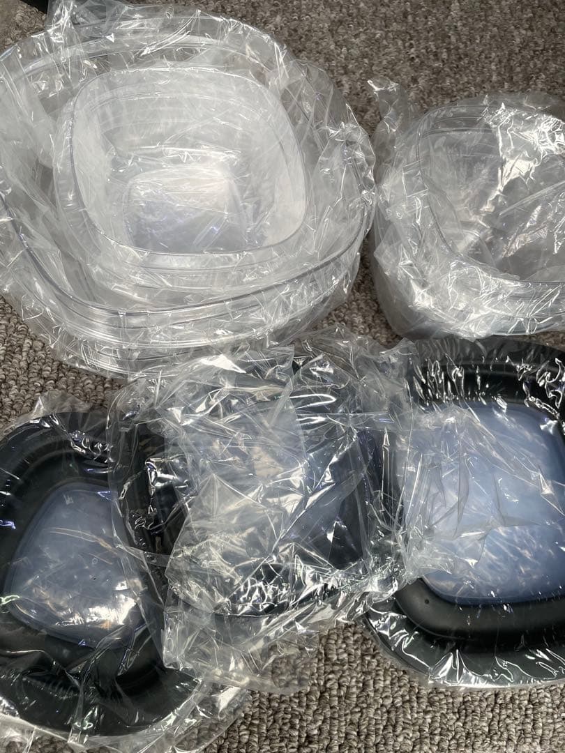 新品　アムウェイストレージウェアセット