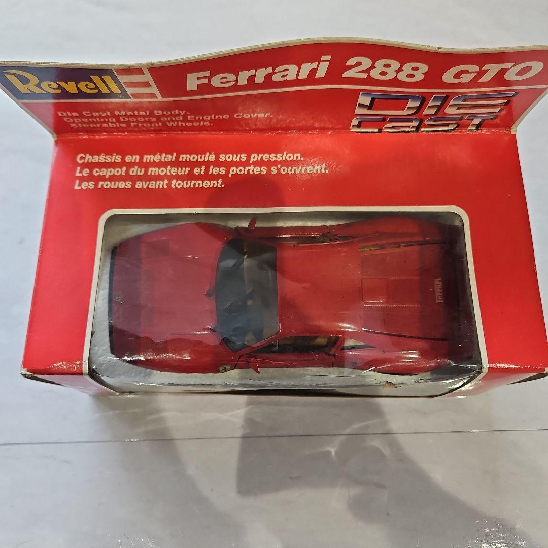 Revell Ferrari 288 GTO 1:24 ダイキャスト