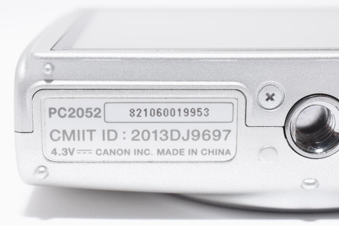 《 美品 》 キヤノン　Canon IXY630 シルバー 動作確認済み