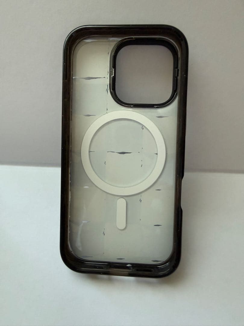 【美品】iPhone16pro CASETIFY MagSafe対応ケース