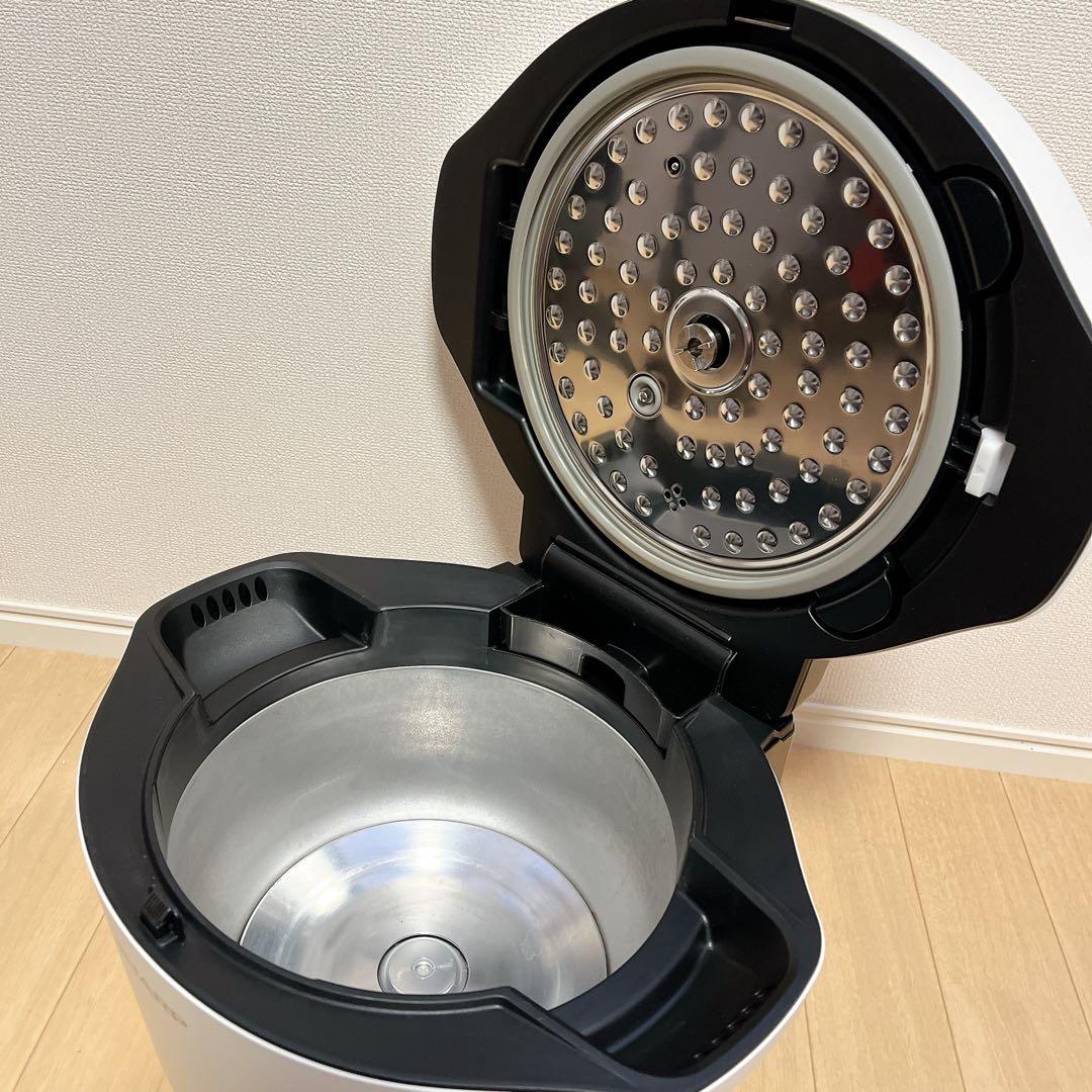 ホットクック　KN-HW24G-W 水なし自動調理鍋　2.4L