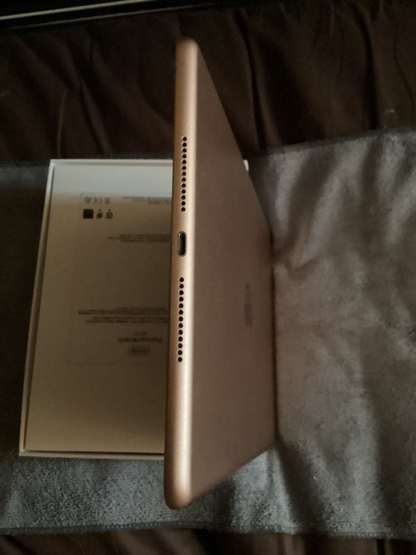 Apple iPad 7世代32GBWi-Fiモデルゴールド