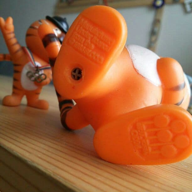 SALE!!オリンピック！1983年！北京！虎！タイガー！ヴィンテージ！レトロ！