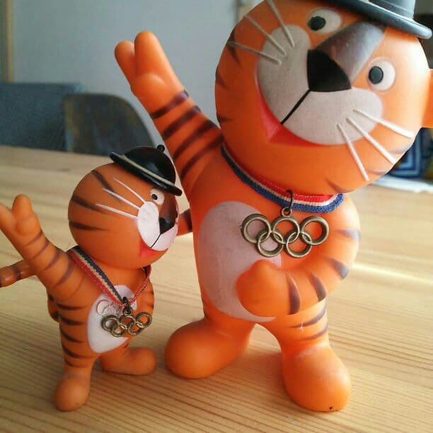 SALE!!オリンピック！1983年！北京！虎！タイガー！ヴィンテージ！レトロ！