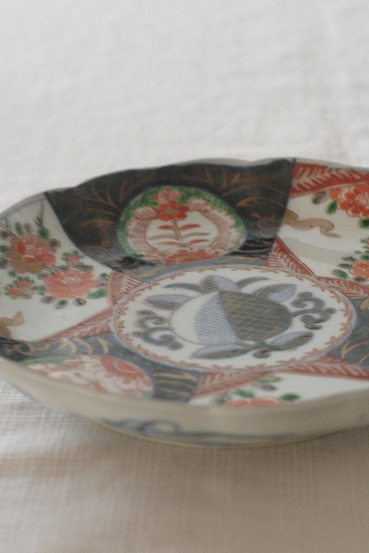 【古いものです】アンティーク　レトロ　器　食器　皿　骨董　色絵　大皿　中皿　小皿