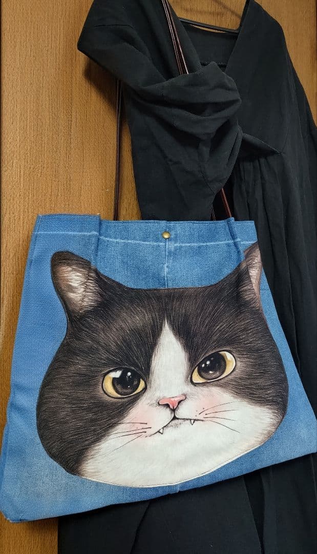 コヤンイサムチョン　ジョーズ　デニムリメイクトートバッグ　肩かけ