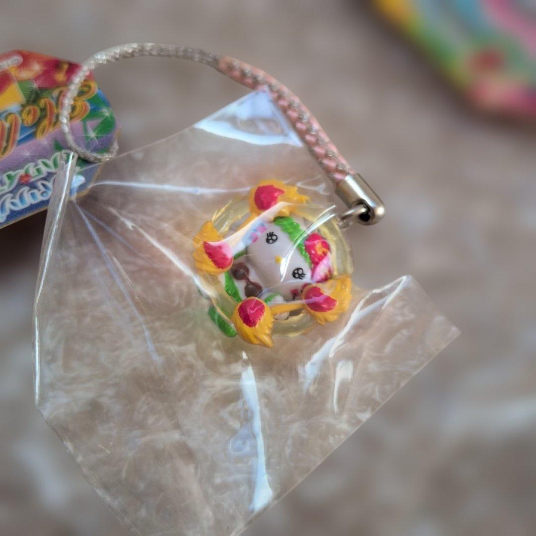 ご当地キティ根付け　スパリゾートハワイアンズ　限定　ハローキティ　ストラップ