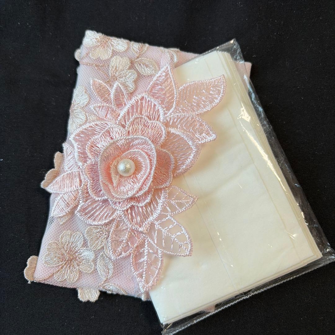 ポケットティッシュケースA.6 くすみピンク刺繍桜