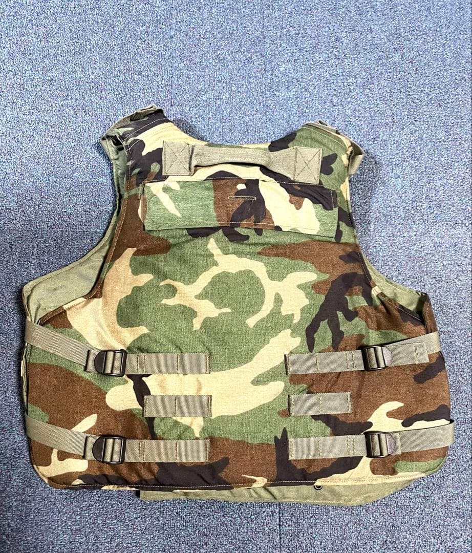米軍実物Point Blank社製 美品ウッドランド ボディーアーマー　Sサイズ