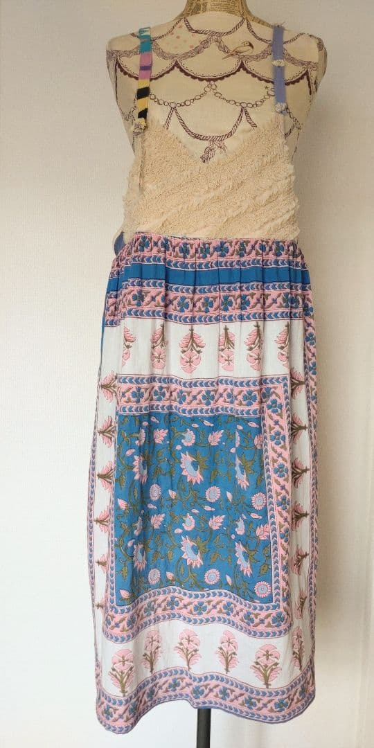 サロペットスカートみたいなエプロン☆フリル