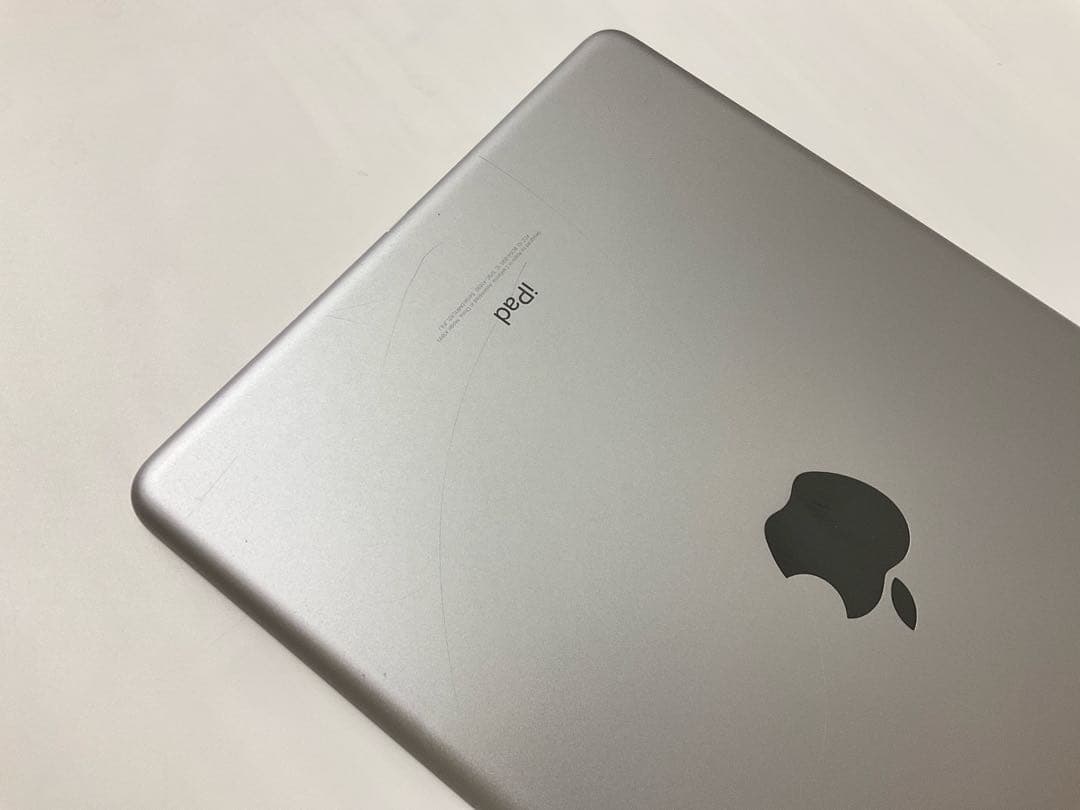 iPad第6世代 32GB スペースグレイ 【ちー猫様】専用ページ