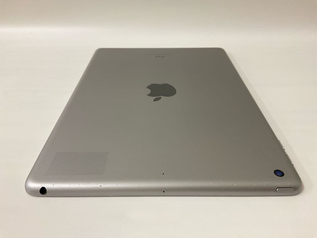 iPad第6世代 32GB スペースグレイ 【ちー猫様】専用ページ