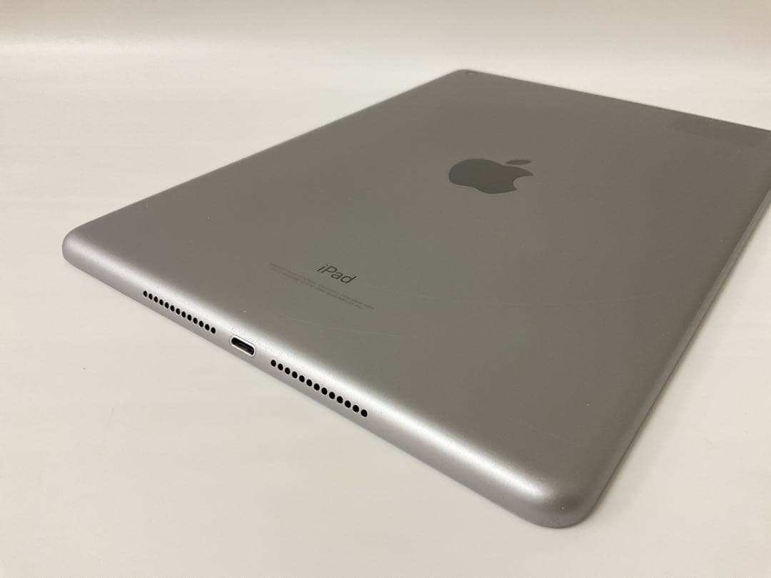 iPad第6世代 32GB スペースグレイ 【ちー猫様】専用ページ