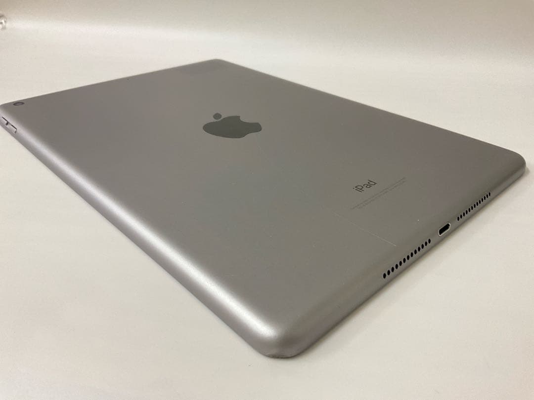 iPad第6世代 32GB スペースグレイ 【ちー猫様】専用ページ