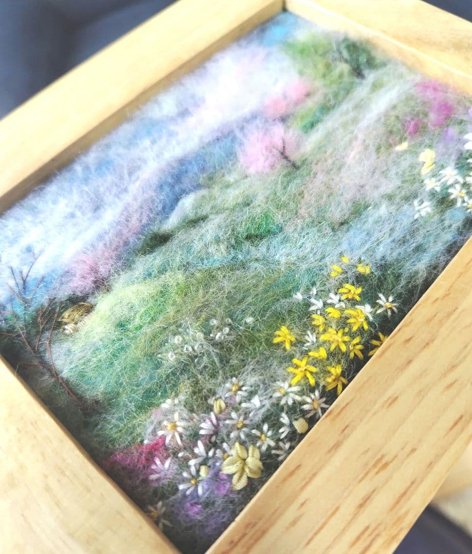 羊毛フェルト　ハンドメイド　フレーム　刺繍　絵画　春うらら