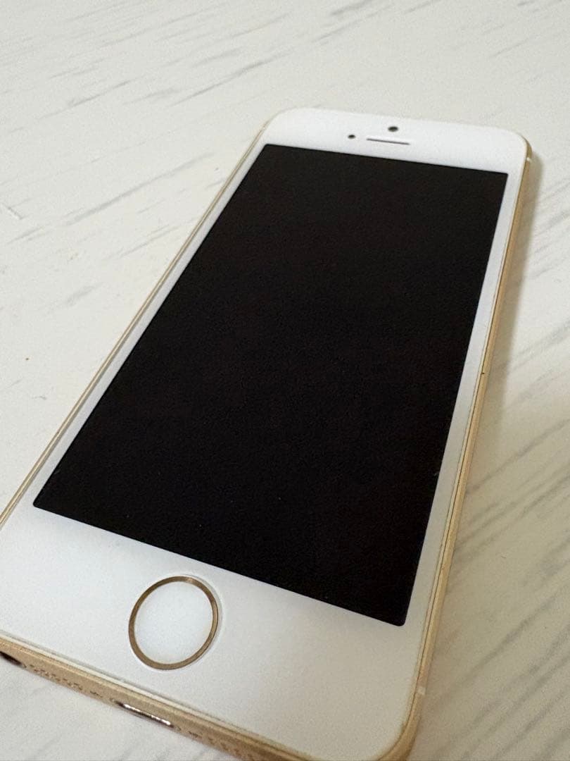 iPhone SE 第１世代　128GB ゴールド　バッテリー82%